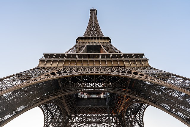Boucle Induction Magnétique Tour Eiffel